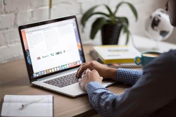 mau-email_403b42730e9a431bb58e932990e0bd1d_grande Lựa chọn mẫu email marketing phù hợp với khách hàng là một thử thách